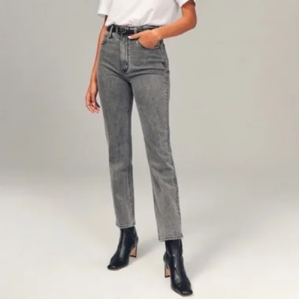 Abercrombie & Fitch Curve Love Utlra High Rise Ankle Straight Jeans